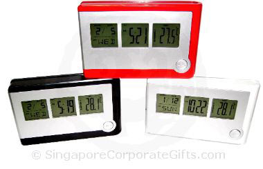 3-Colour Clock, Thermometer, Calendar