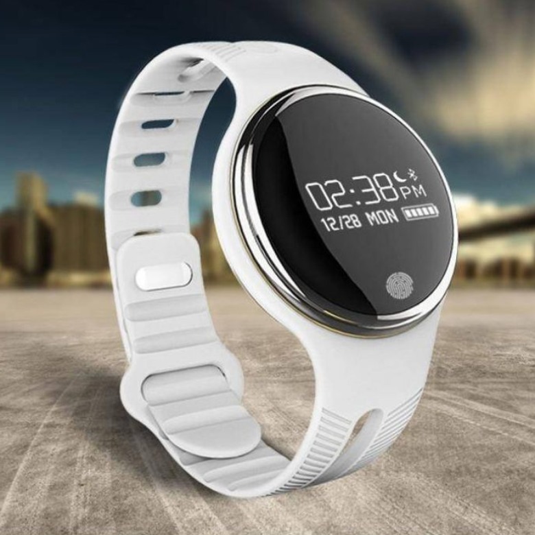 E07 Bluetooth 4.0 Smart Health Watch IP67 Waterproof Sports Brac