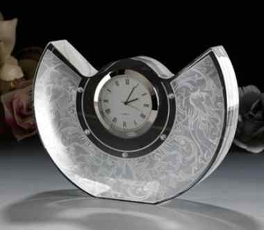 Crystal Clock (CS443)