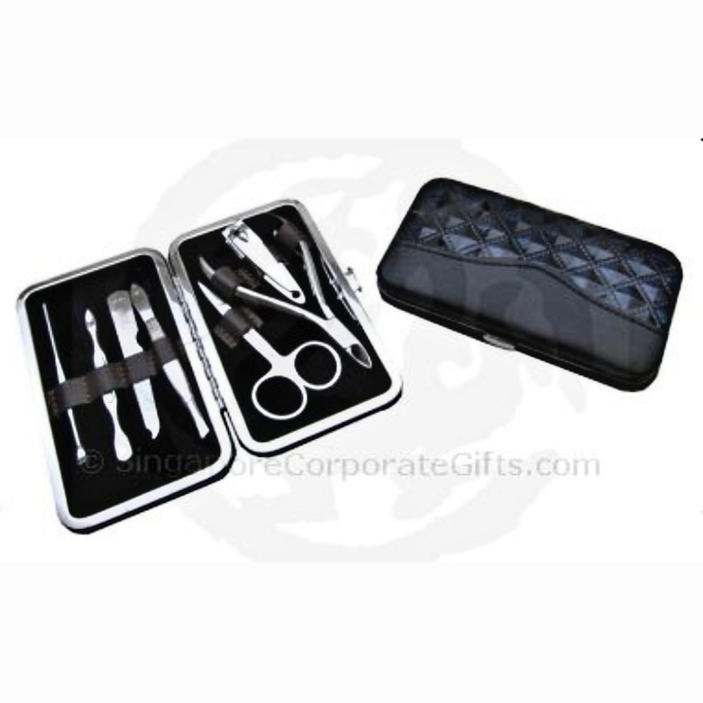 Manicure Set (6 Pcs) with PU Pouch