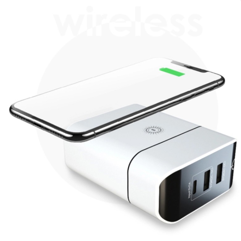 Travel Adaptor with Wireless Charging Power bank